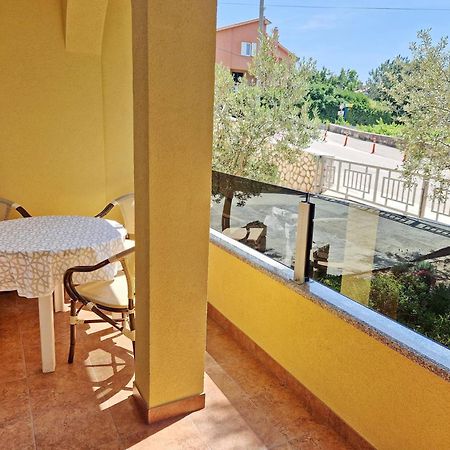 Sunshine Residence Baska 2 Zewnętrze zdjęcie