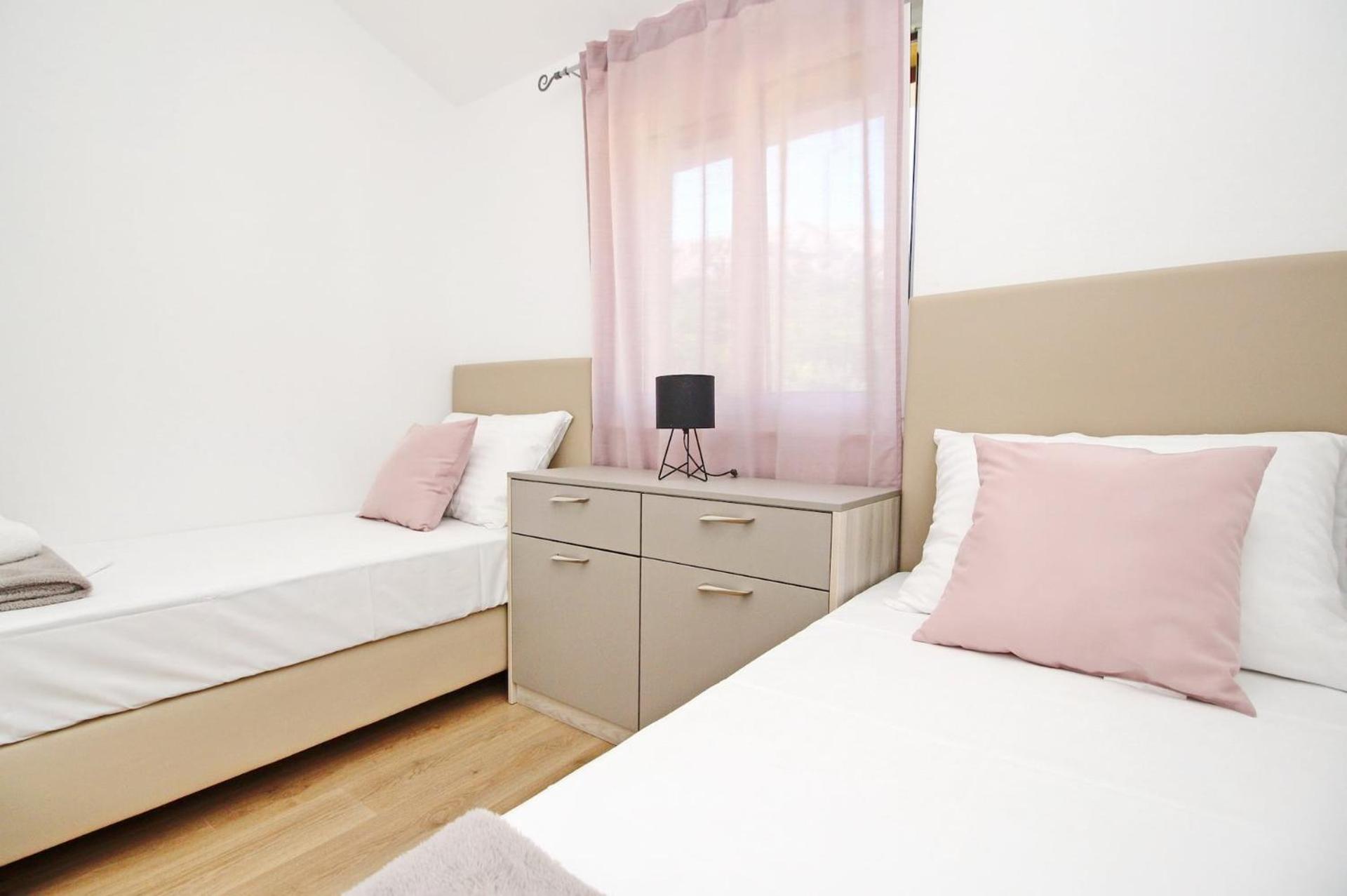 Sunshine Residence Baska 2 Zewnętrze zdjęcie