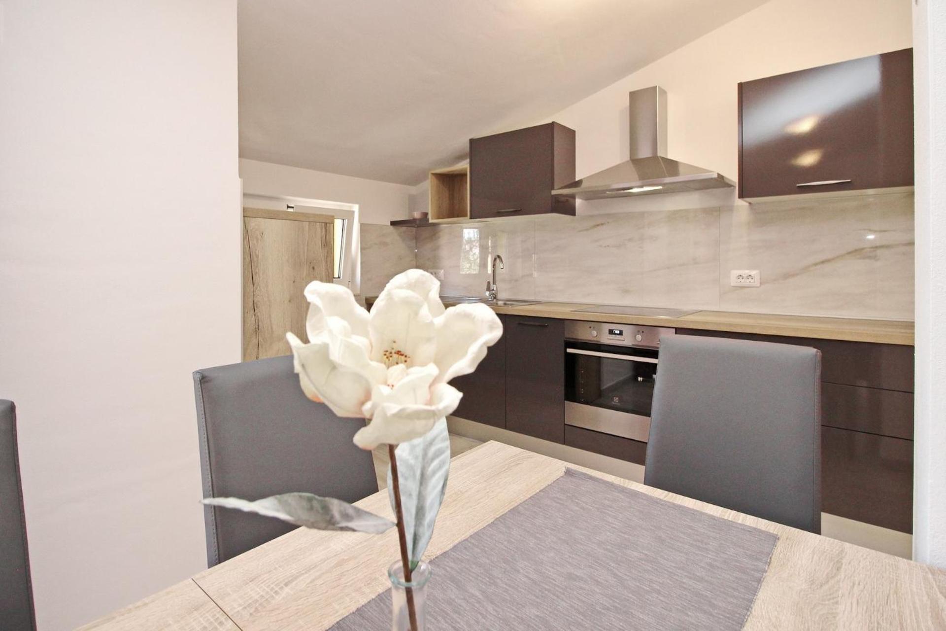 Sunshine Residence Baska 2 Zewnętrze zdjęcie